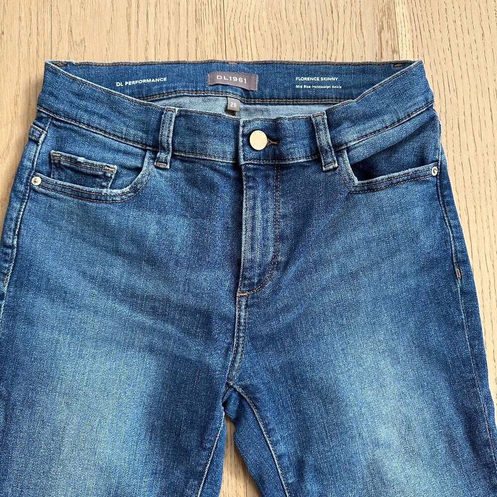 DL1961 Performance Florence Skinny Midrise Intersculpt Ankle, Size 28